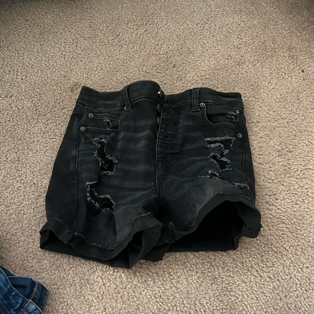women’s black jean shorts